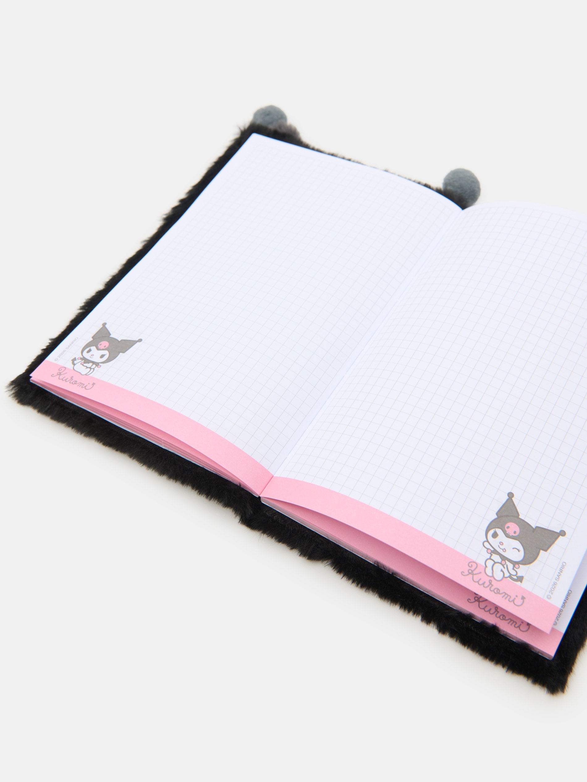 Sinsay Puhasti notes s umjetnim krznom Kuromi Slike