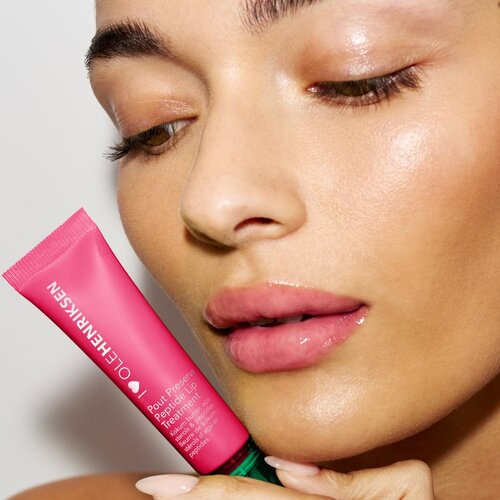 OLEHENRIKSEN Pout Preserve Chillers hidratantno sjajilo za usne sa učinkom hlađenja nijansa Maldives Melon 12 ml Slike