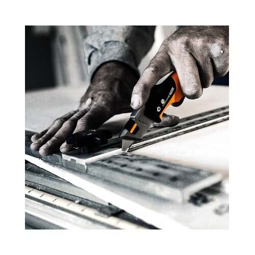 Fiskars CarbonMax&amp;trade; sklopljivi skalpel (1027224) Slike