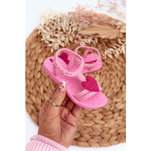 Kesi Children&amp;#039;s Sandals with Heart 81997 Ipanema My First Baby Pink Slike