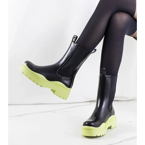 D/CEO Black patent leather insulated boots Campi Cene