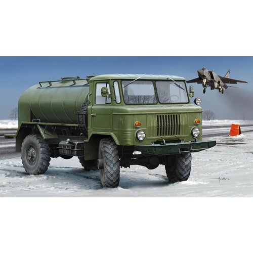 Trumpeter Russian GAZ-66 Oil Tanker, (21287221) Cene