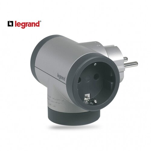 LG 694524 ADAPTER ROTIRAJUCI 2X2P+E 1XUSB-A 1XUSB-C (ALU/T.SIVA) Cene