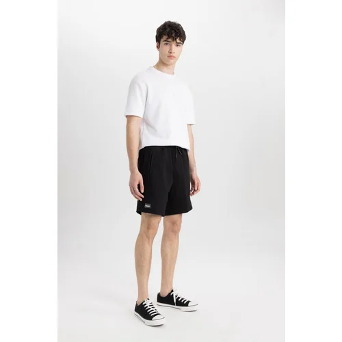 Defacto Slim Fit Skinny Shorts