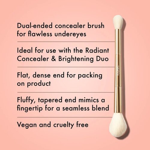 ICONIC London Highlight &amp;amp; Blush Brush obojestranski čopič za rdečilo in obrobljanje 1 kos Slike