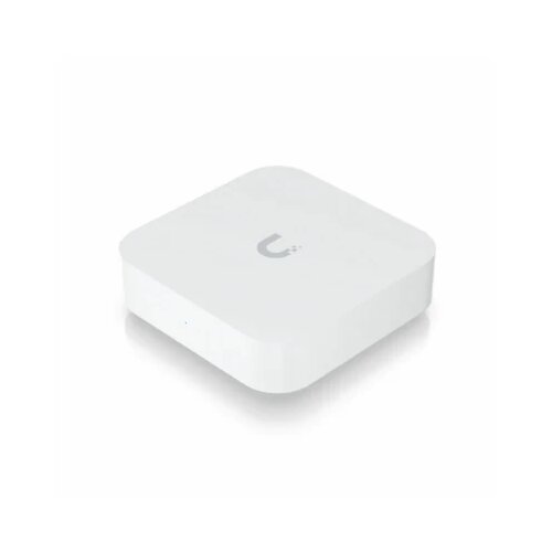 Ubiquiti Gateway Lite; Up to 10x routing performance increase over USG; Managed with a CloudKey Cene