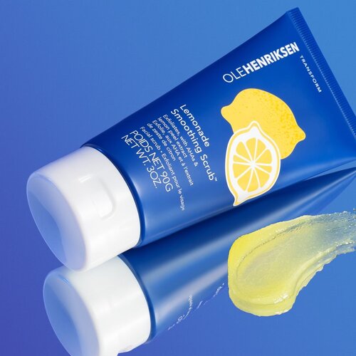 OLEHENRIKSEN Transform Lemonade Smoothing Srub gladilni piling za obraz z učinkom eksfoliacije 90 kg Slike