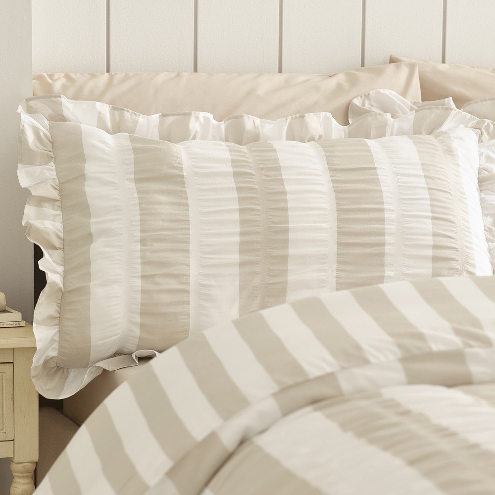 Catherine Lansfield Bež posteljina za krevet za jednu osobu 135x200 cm Seersucker Frill Stripe &amp;ndash; Slike