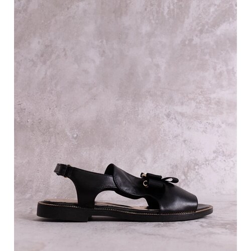 D/CEO Black sandals on a block heel Millo Cene