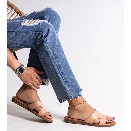 D/CEO Black sandals on a block heel Millo Cene