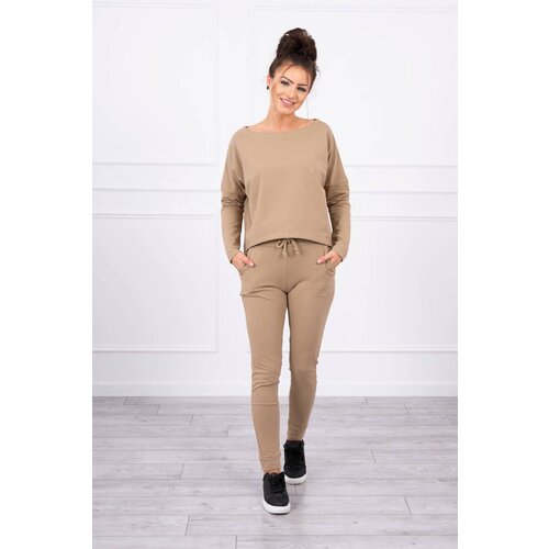 Kesi Set with oversized camel blouse Slike