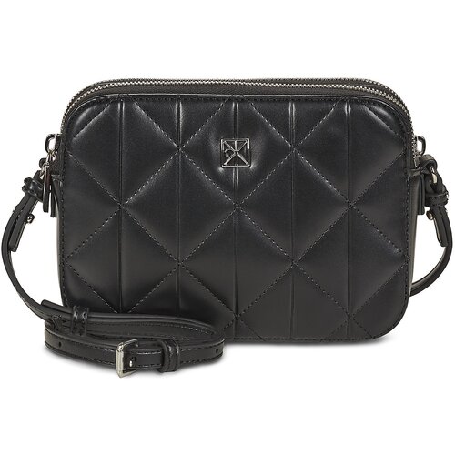 Calvin Klein Jeans Torbe za čez ramo QUILTED CAMERA BAG Črna Slike