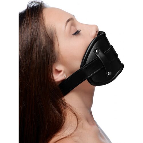 Strict Gag Cock Head Cene