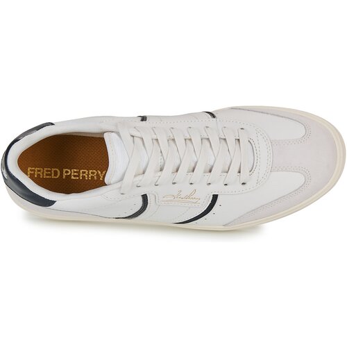 Fred Perry Nizke superge B4 EMBOSSED LEATHER Bela Slike