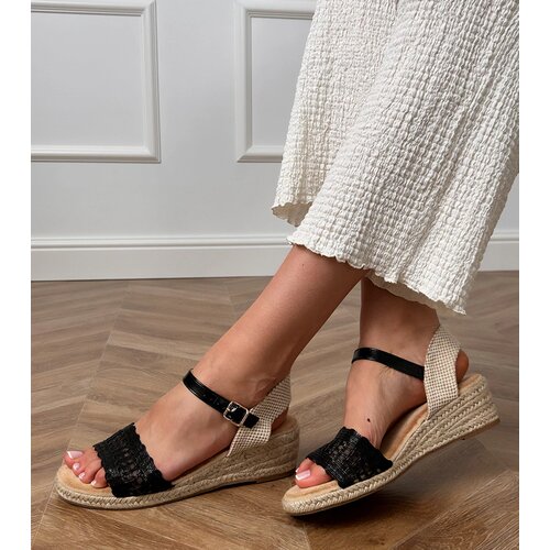 Gemre Black wedge sandals with a braided strap Ameliz Cene