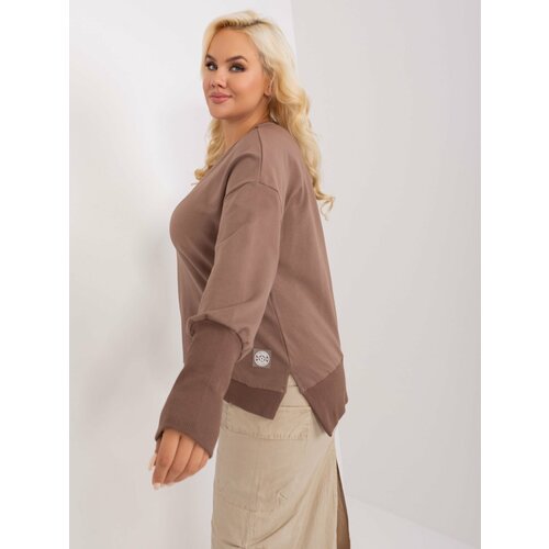 Fashion Hunters Brown plus size blouse with long sleeves Slike