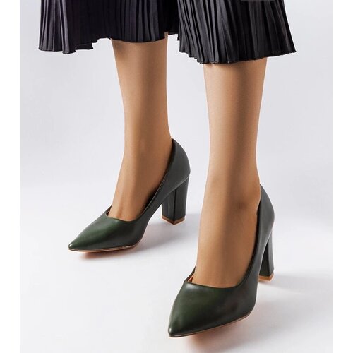D/CEO Beige high heels Thrower Slike