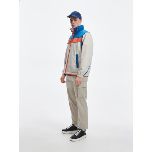 Reserved - Cargo hlače slim fit - Bež Cene
