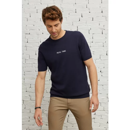 AC&Co / Altınyıldız Classics Men's Navy Blue Standard Fit Normal Cut Crew Neck 100% Cotton Printed Short Sleeve Knitwear T-Shirt.