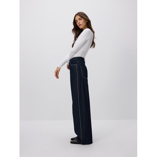 Reserved Jeans hlače wide-leg s aplikacijama - mornarsko plava Cijene