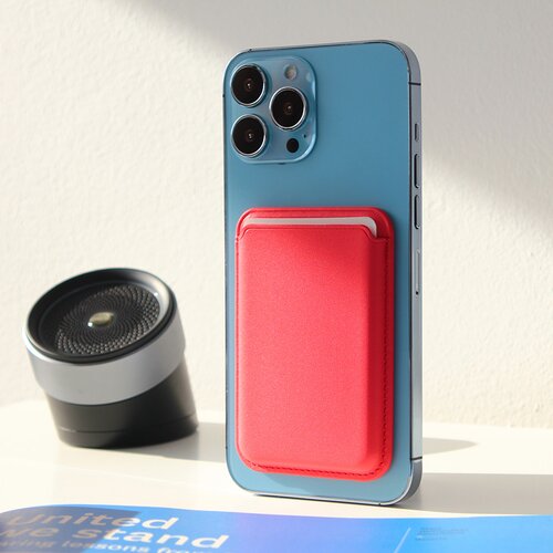 Maska za iPhone 13 Magsafe Pocket crvena Slike