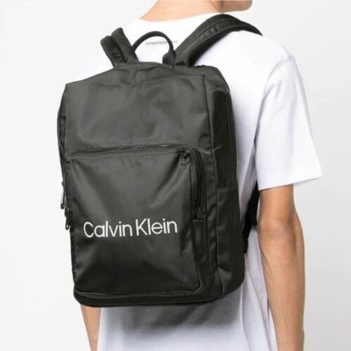  Nahrbtnik &mdash; CALVIN KLEIN Cene