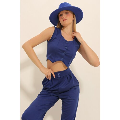 Trend Ala&amp;ccedil;atı Stili Women&amp;#039;s Saxe Blue Heart Collar Buttoned Crop Vest Slike
