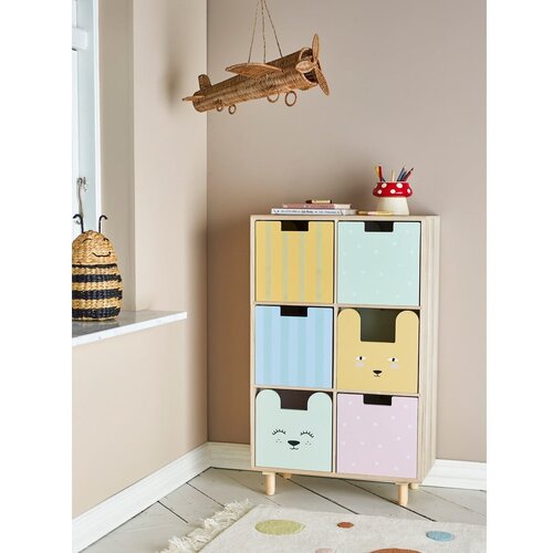 Bloomingville Mini Nizka otro&amp;scaron;ka komoda iz masivne pavlonije v naravni barvi 25,5x88,5 cm Calle &amp;ndash; Slike