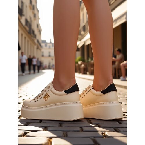 Resti Women's sports shoes Taersev Cene