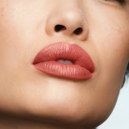 Smashbox Be Legendary Prime &amp;amp; Plush Lipstick kremasta &amp;scaron;minka odtenek First Time 3,4 g Slike