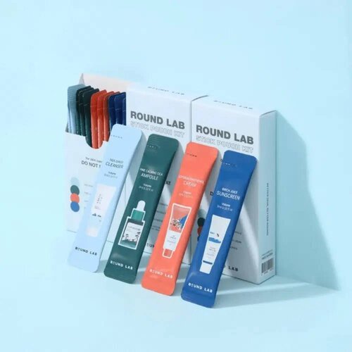 Round Lab Stick Pouch Set Cene
