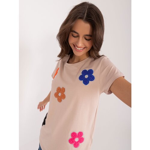 Fashion Hunters Dark beige T-shirt with floral appliqu&amp;eacute; BASIC FEEL GOOD Slike
