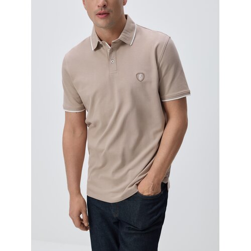 Reserved Regular fit polo-majica - bež Cijene