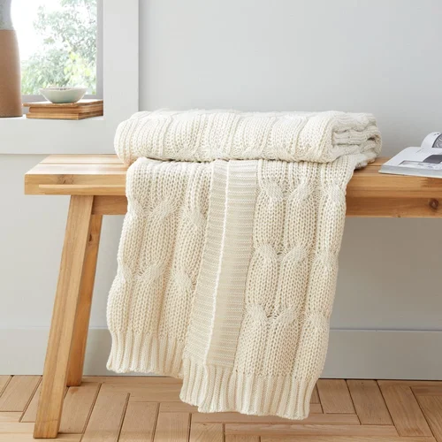 Catherine Lansfield Bijela/bež pletena deka 130x170 cm Chunky Marl Knit –