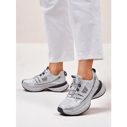 Resti Women's sporty sneakers on a thicker sole Roality Cene