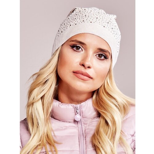 Fashion Hunters Light gray beanie with an applique Slike