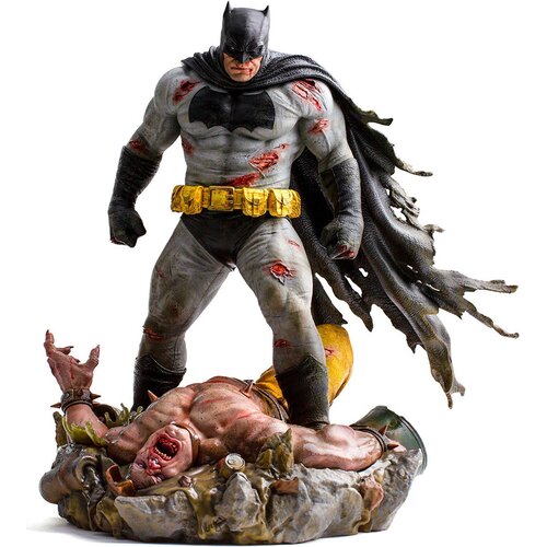 DC Comics Batman The Dark Knight Returns zbirateljska diorama 38cm Cene