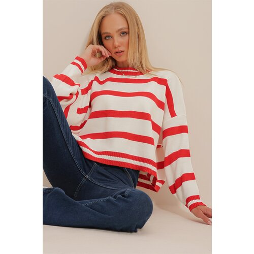 Trend Alaçatı Stili Women's Red Crew Neck Striped Crop Oversize Knitwear Sweater Slike