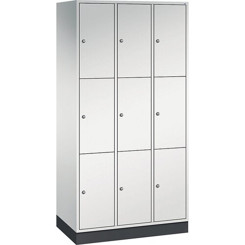 C+P jeklena omara s predelki z zaklepanjem intro, višina predelka 580 mm, šxg 920 x 500 mm, 9 predelkov, korpus svetlo siv, vrata svetlo siva Cene