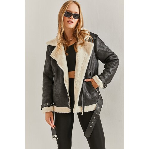 Bianco Lucci Women's Belted Laminated Suede Coat with Shearling Sleeves and Sheaths Cene
