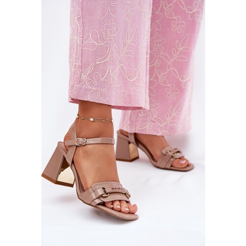 EVENTO Leather patent women&amp;#039;s sandals on heel beige Mevonelle Slike