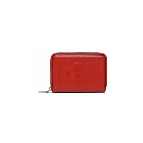 Calvin Klein Jeans Majhna ženska denarnica Sculpted Med Zip Around Pipping K60K610353 Rdeča