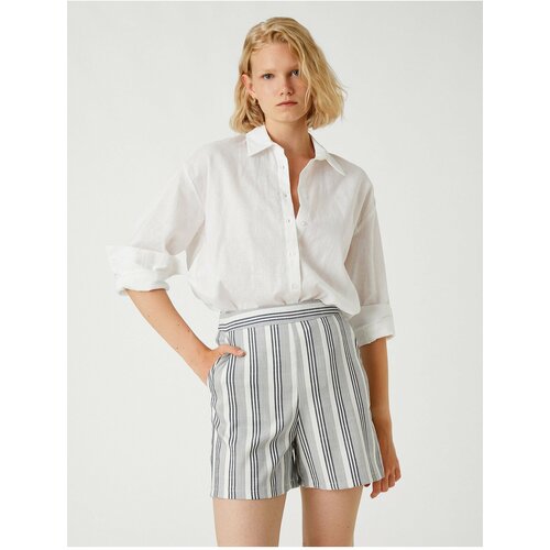 Koton Shorts - White - Normal Waist Cene