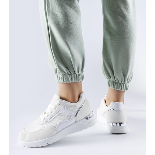 Gemre Women's white sports shoes sneakers Gallo Cijene