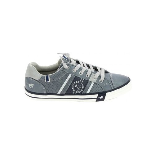 Mustang Nizki čevlji Sneaker 4072317 Bleu Modra Slike