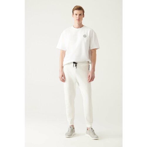 Avva Men's Ecru Standard Fit Regular Fit Jogger Sweatpants with Tie Waist, Side Pockets and Elastic Legs Slike