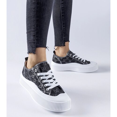 Gemre Black sneakers adorned with Cavi monogram Cene