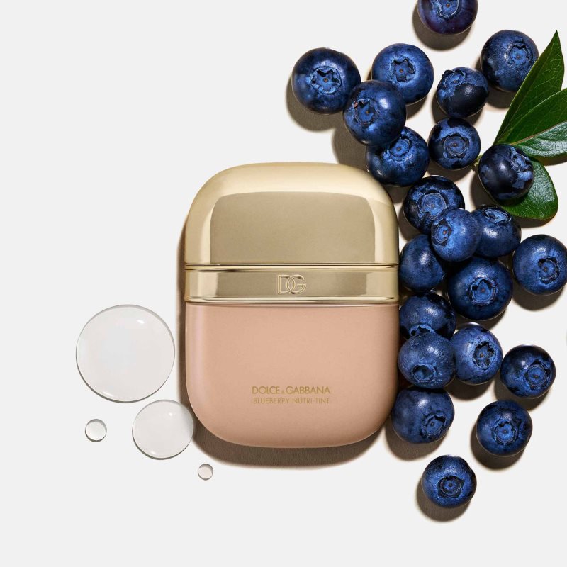 Dolce &amp;amp; Gabbana Blueberry Nutri-Tint posvjetljujuća krema za toniranje SPF 20 nijansa 26C Medium Deep 30 ml Slike