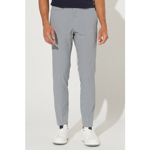 ALTINYILDIZ CLASSICS Men's Navy Blue Slim Fit Slim Fit Cotton See-through Trousers. Cene