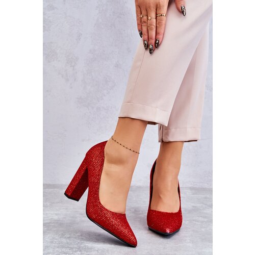 Kesi Shiny pumps In red heels Elmira Slike